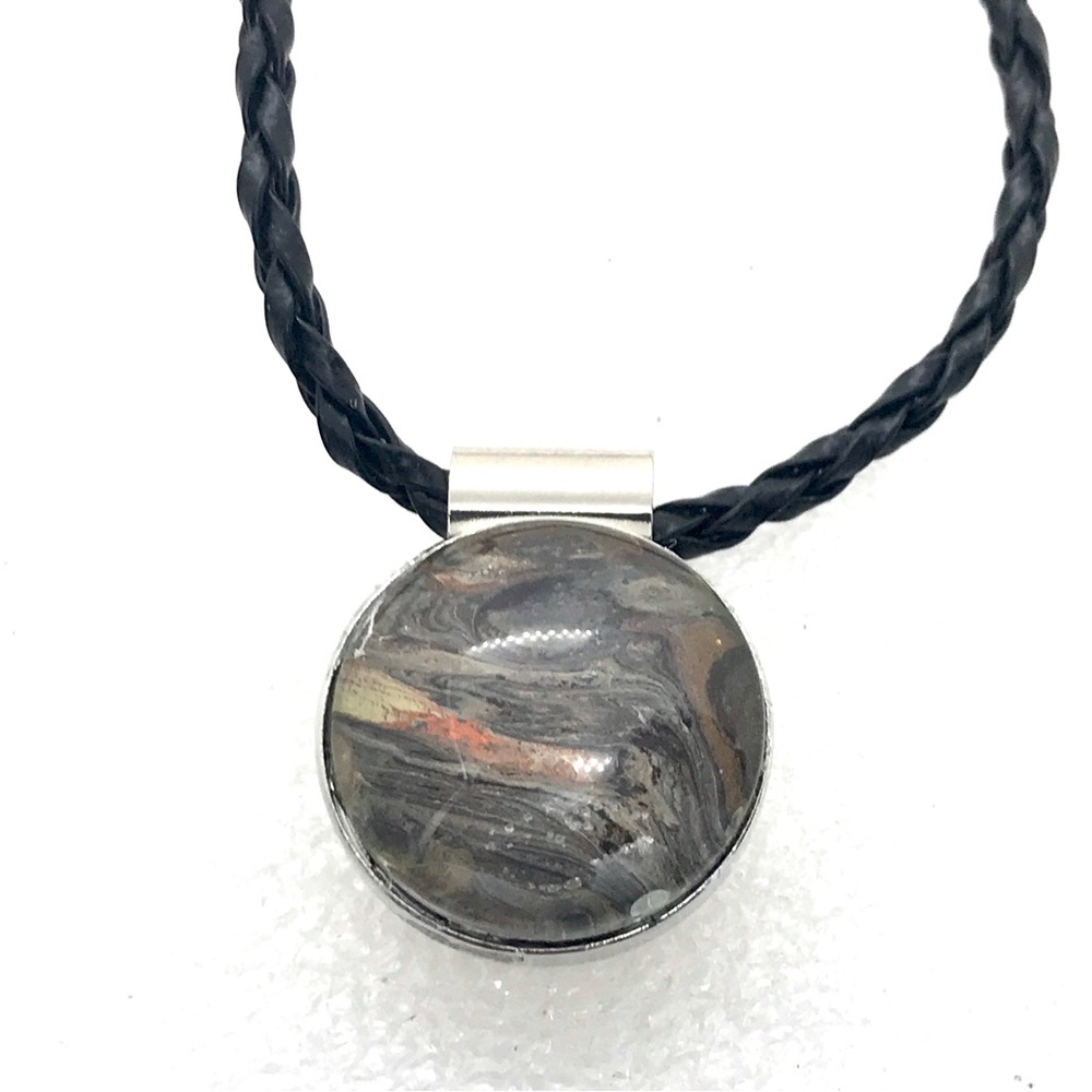 Necklace with handmade 20mm Snap Jewelry SN20 pendant